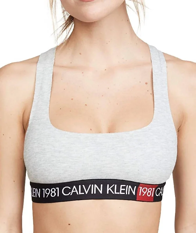 Yoga Bar with Dark Chocolate for Energy -1981 Bold Unlined Bralette In Grey Heather
