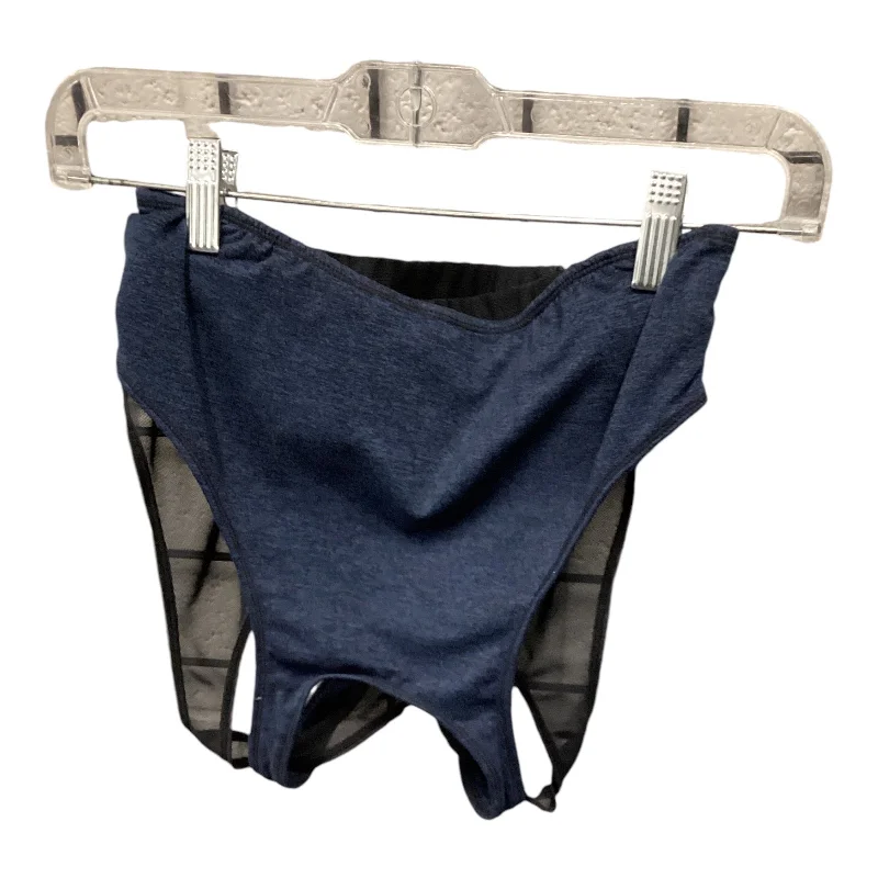 Yoga Bar with Apple and Almonds -Athletic Bra By Free People In Navy, Size: S