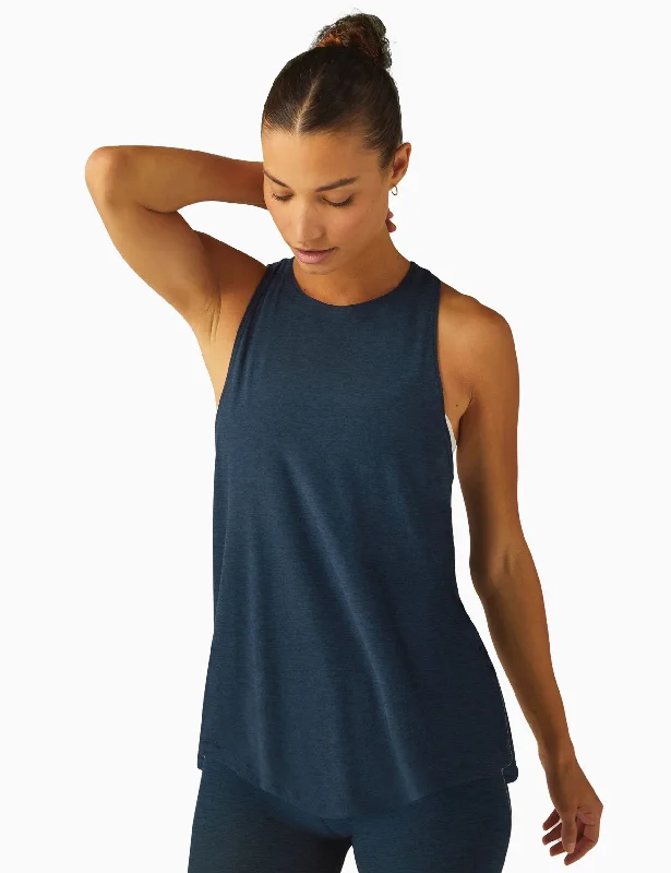 Yoga Bar with Spirulina and Chia Seeds -Featherweight Captivate Cutout Tank - Nocturnal Navy Yoga Bar with Spirulina and Chia Seeds -Featherweight Captivate Cutout Tank - Nocturnal Navy