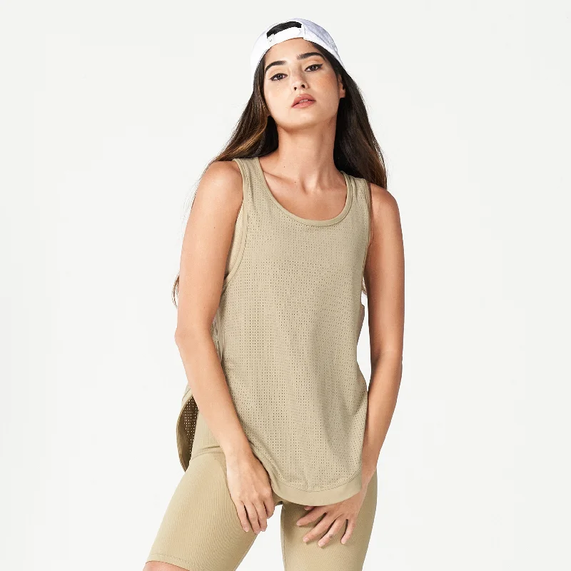 Yoga Bar with Walnuts -Code All Day Tank - Sand