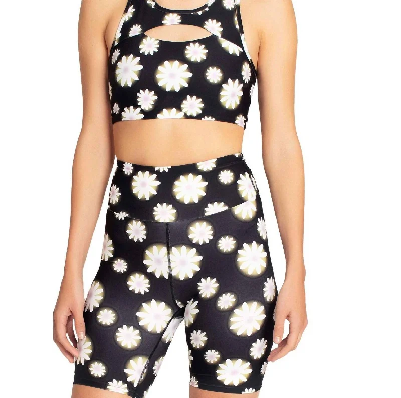 Yoga Bar for Improved Wellness -Cut Out Racerback Sports Bra In Hazy Daisy