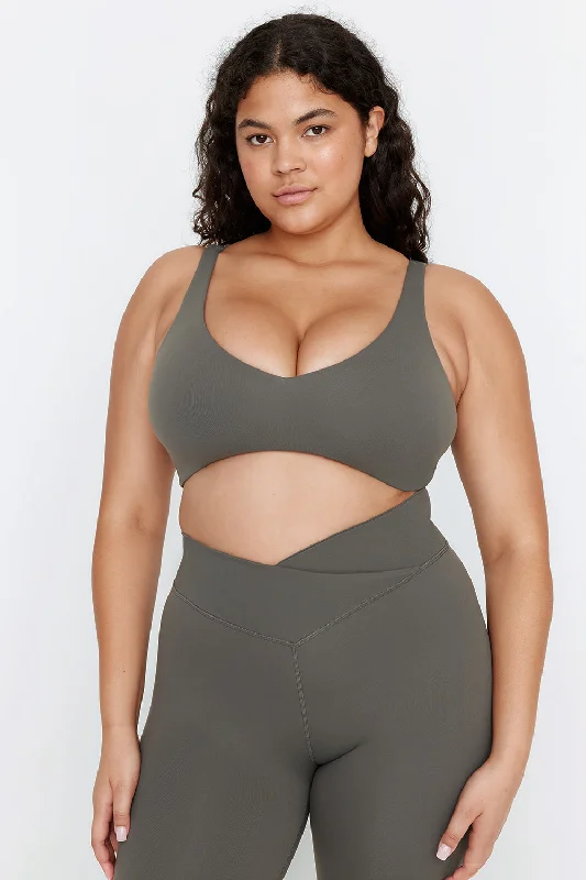 Yoga Bar with Superfoods -DAYFLEX PUSH-UP SPORTS BRA - DARK OLIVE