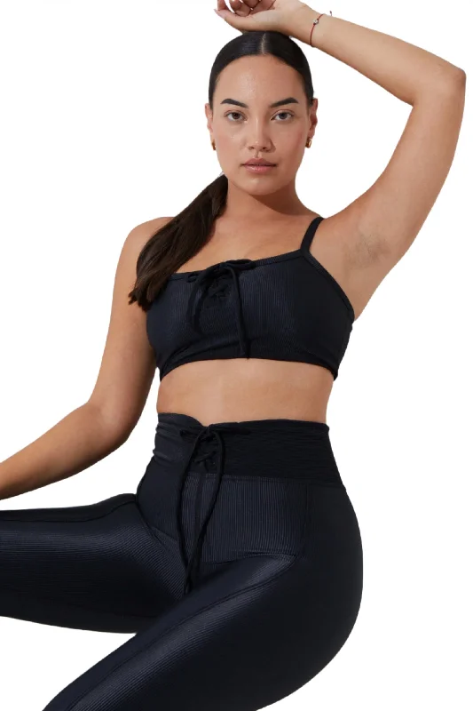 Yoga Bar with Pumpkin Seeds -Noli Courtside Bra Black