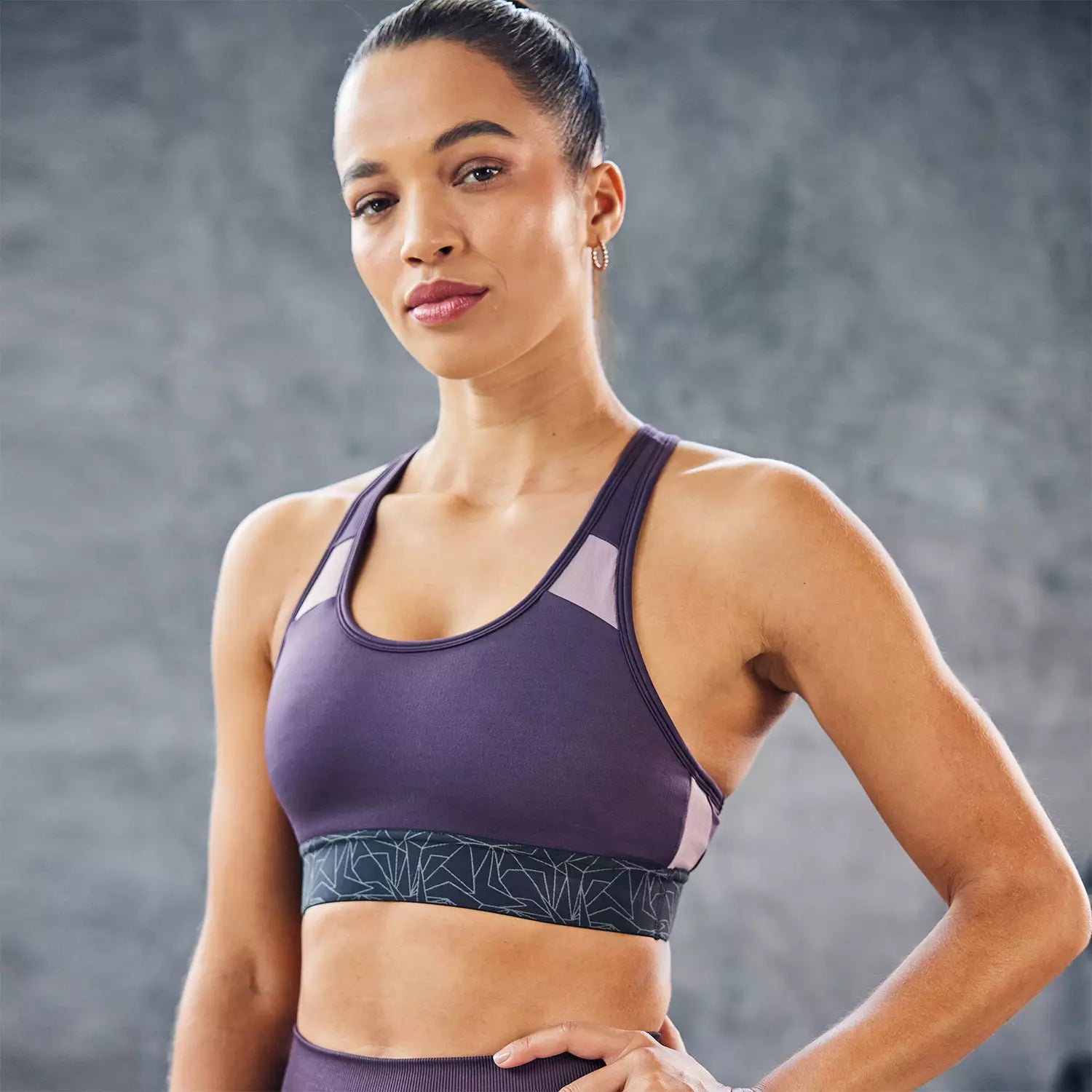 Yoga Bars with Plant-Based Ingredients -LAB360° TDry™ Sports Bra - Plum Perfect
