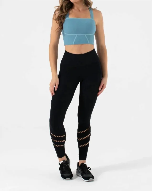 Yoga Bar for Clean Muscle Nutrition -Napa Bra In Dark Turquoise