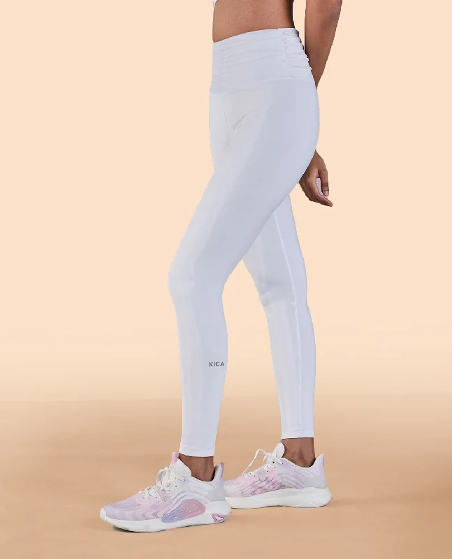 Yoga Bar for Post-Exercise Nutrition -Ruched Waistband Leggings in Second SKN With Back Pocket
