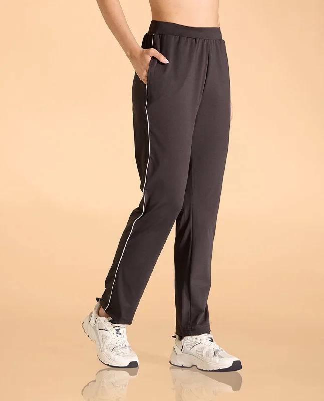 Yoga Bar with Coconut Water and Chia -Second SKN Solid Workout Pants For Women