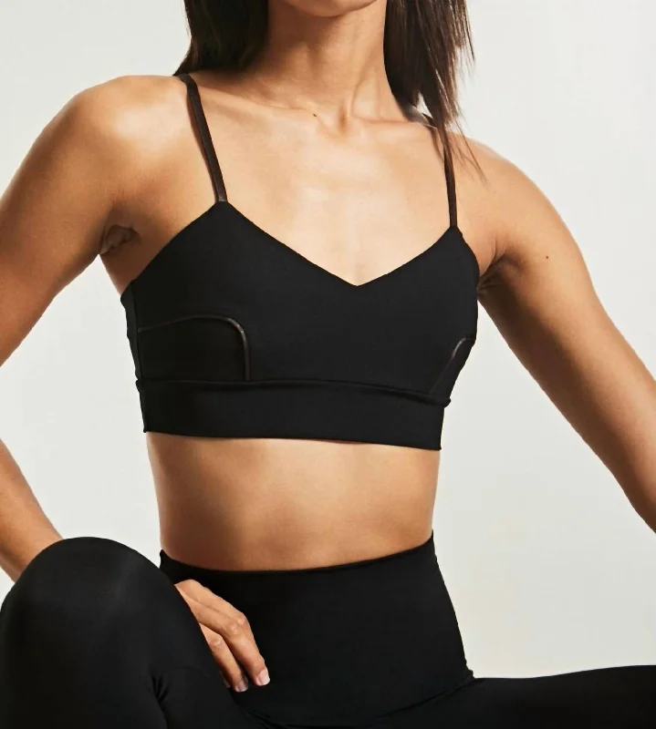 Yoga Bar with Vitamin D3 -Teak Contrast Strap Bra In Black