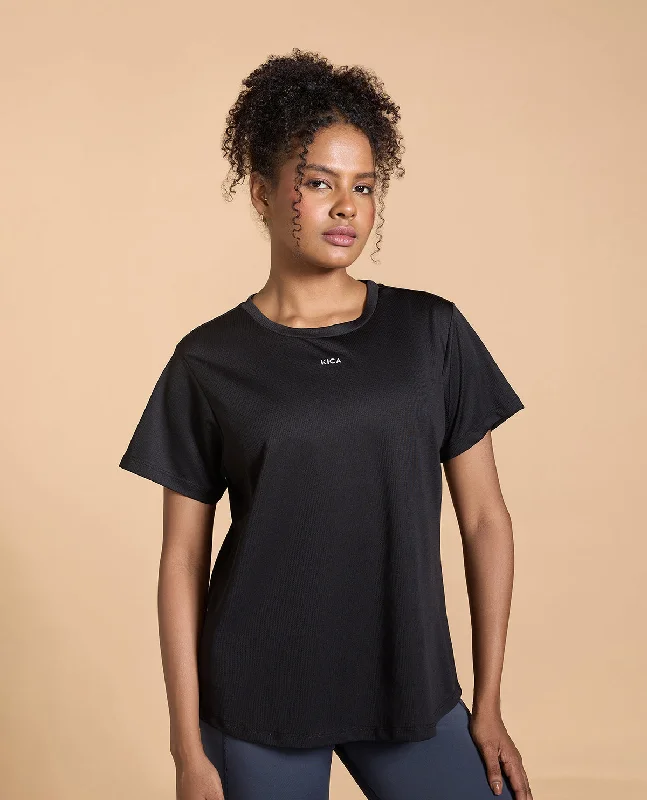 Yoga Bar with Cranberry and Almond -Training Active Tunic Tshirt