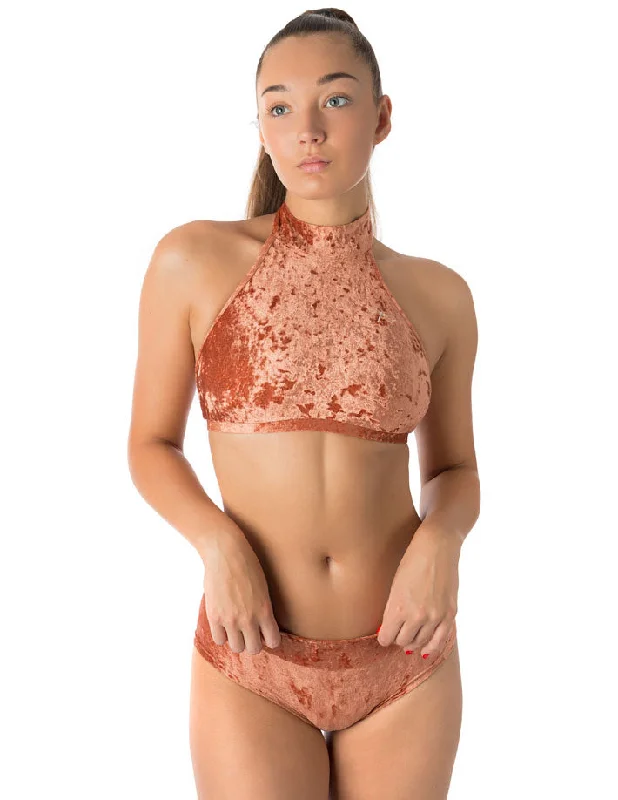 Best Yoga Bar for Weight Management -Velvet halter top Lisette