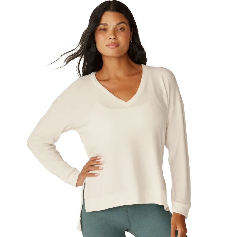 Yoga Bar with Maca for Increased Energy -Women's Long Weekend Lounge Pullover