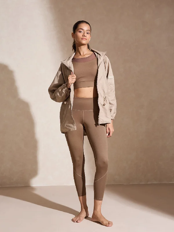 Yoga Bar with Hazelnuts -Waffle Ultimate Sports Bra & Aura Leggings