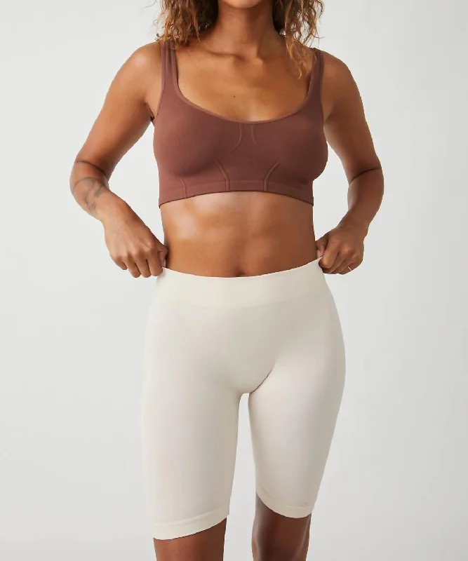 Yoga Bar for Better Endurance -Wide Eyed Seamless Corset Brallette In Chocolate