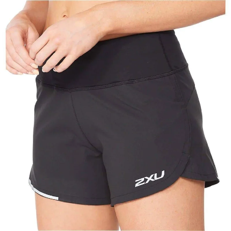 Yoga Shorts for Movement and Stretch -2XU Aero 4 Inch Womens Running Shorts - Black