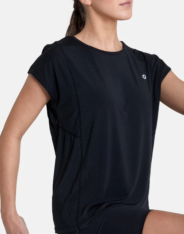 Yoga Tops for Yoga and Relaxation -Adaptive Tee in Black
