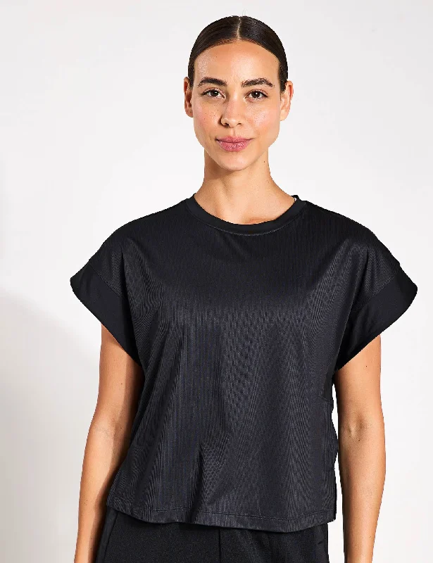 Yoga Tops with Athletic Fit -Studio T-Shirt - Black/Grey Six