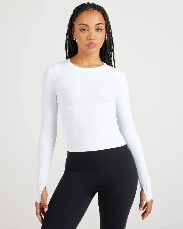 Stylish Yoga Tops for Fitness Routine -Airey Long Sleeve - White