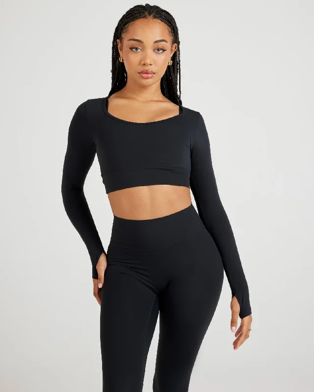 Women's Yoga Tops for Active Sessions -Airey Scoop Crop Long Sleeve - Black