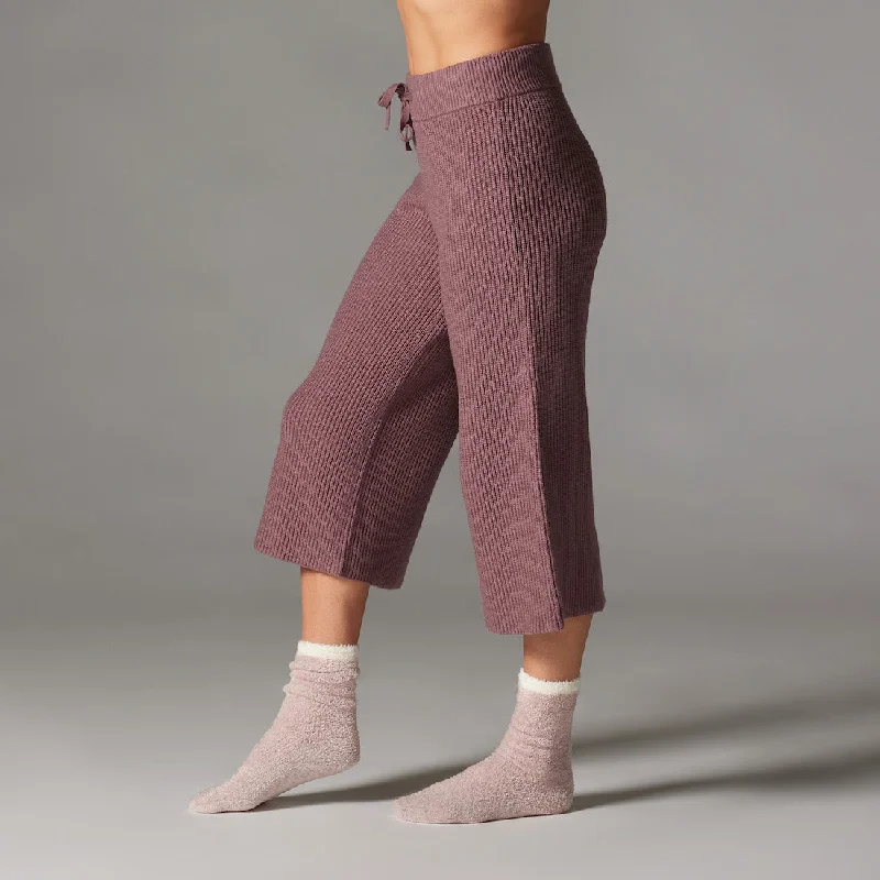 Stylish and Comfortable Yoga Pants -Alpine Knit Crop Pant