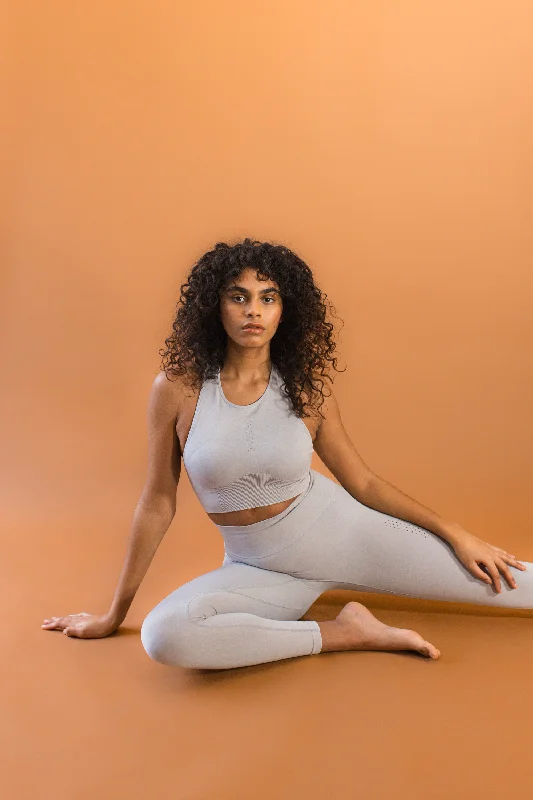 Soft and Supportive Yoga Pants for Women -Jilla Active Aquarius Recycled 7/8 Leggings Soft and Supportive Yoga Pants for Women -Jilla Active Aquarius Recycled 7/8 Leggings