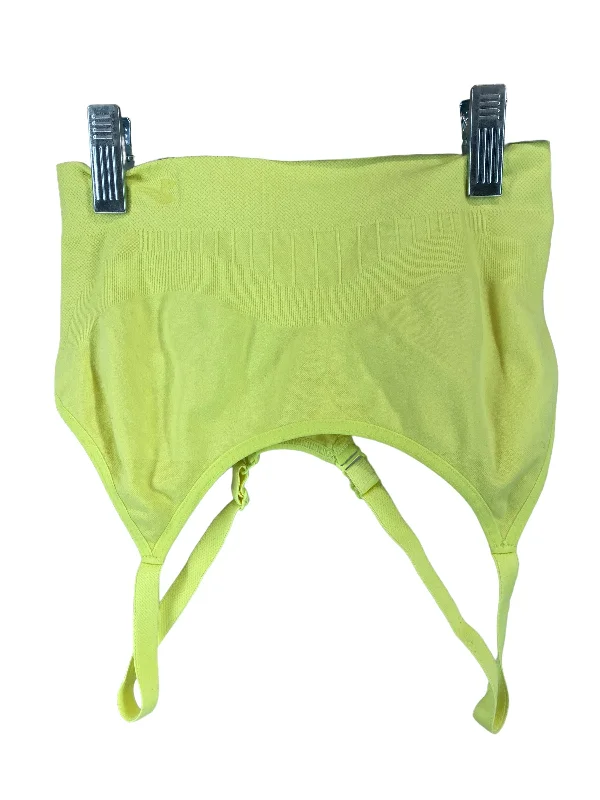 Yoga Bar with Date Paste -Athletic Bra By Under Armour  Size: Petite   S