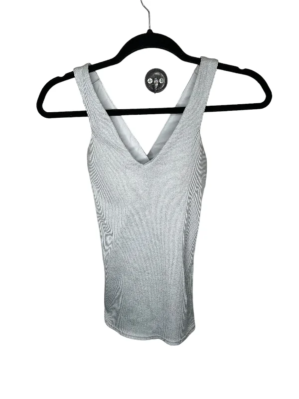 Yoga Tops with Full Support and Comfort -Athletic Tank Top By Alo In Grey, Size: S