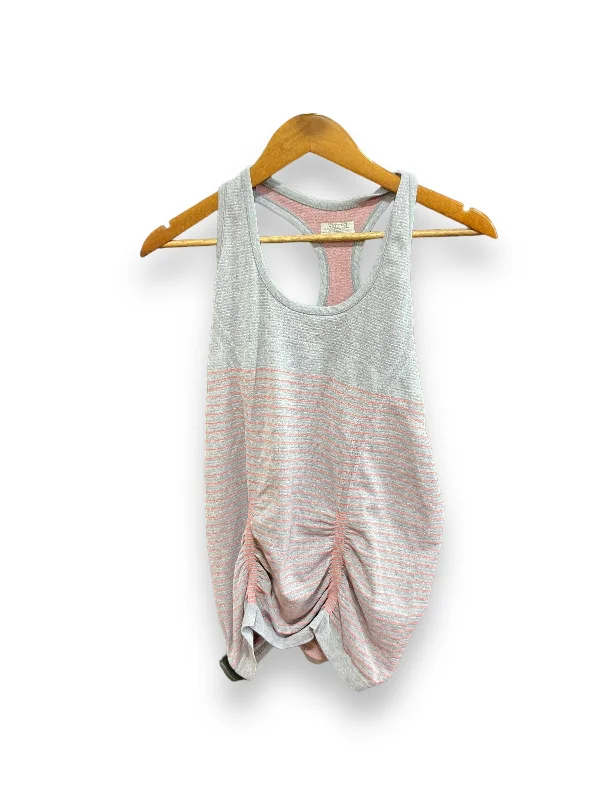 Stylish Yoga Tops for Fitness and Flexibility -Athletic Tank Top By Athleta  Size: L