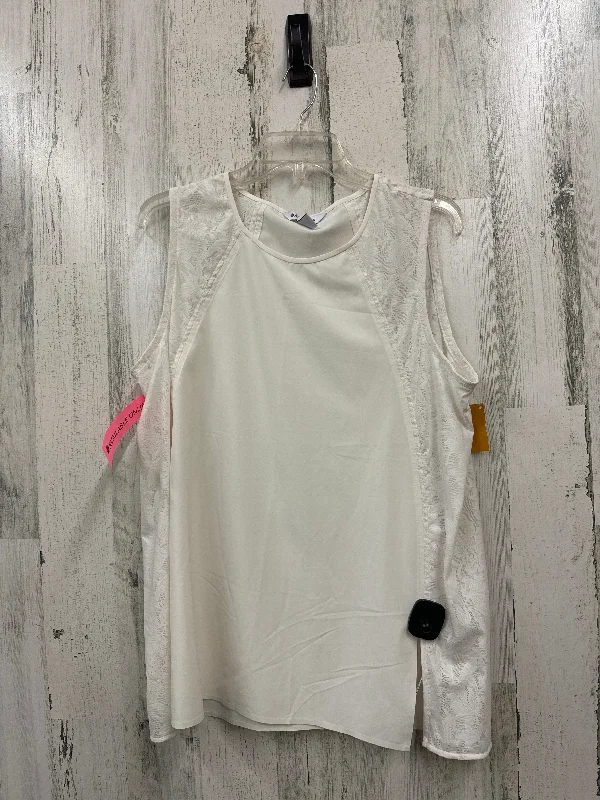 Yoga Tops for Extra Support and Comfort -Athletic Tank Top By Athleta  Size: L