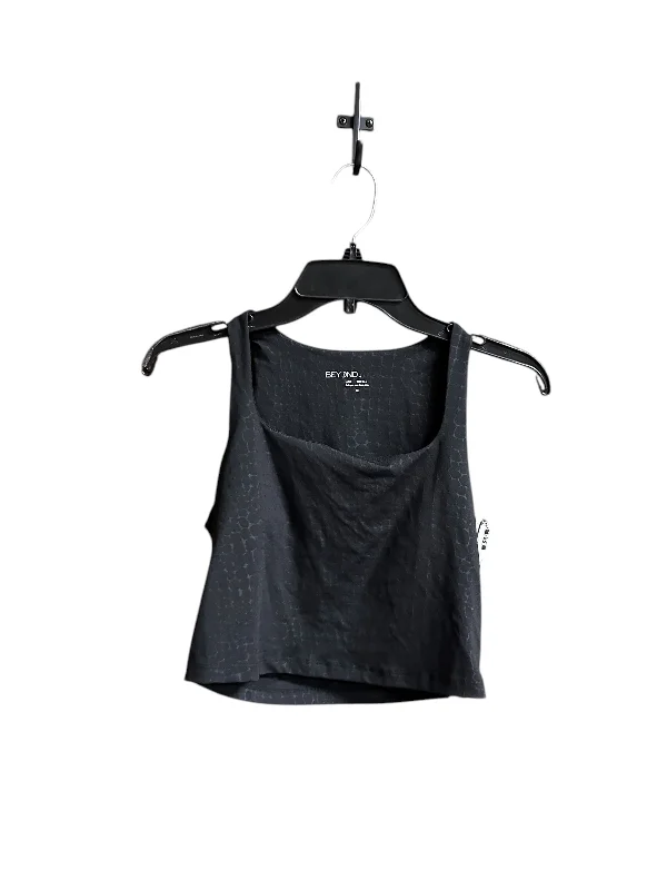 Stylish Yoga Tops for Training -Athletic Tank Top By Beyond Yoga In Black, Size: M