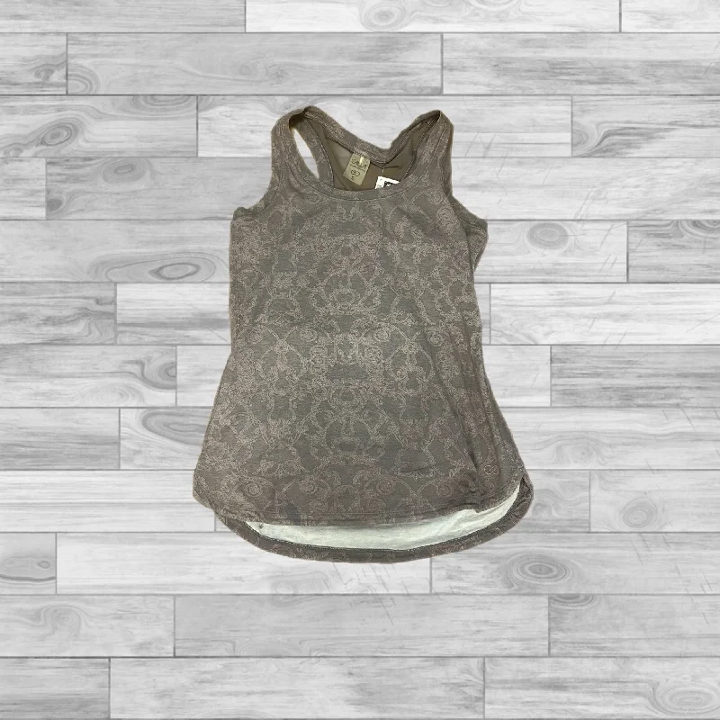 Comfortable Yoga Tops for Long Poses -Athletic Tank Top By Cmc In Grey, Size: S
