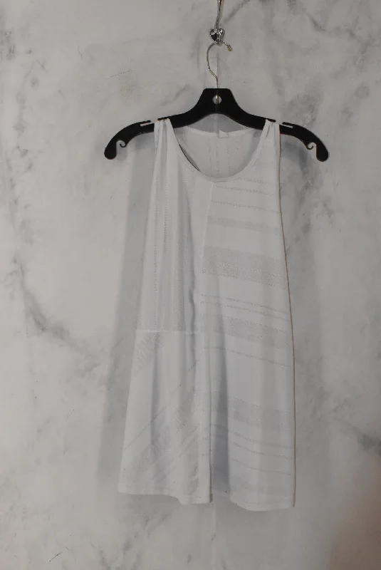 Yoga Tops for Yoga and Pilates -Athletic Tank Top By Fila  Size: 2x