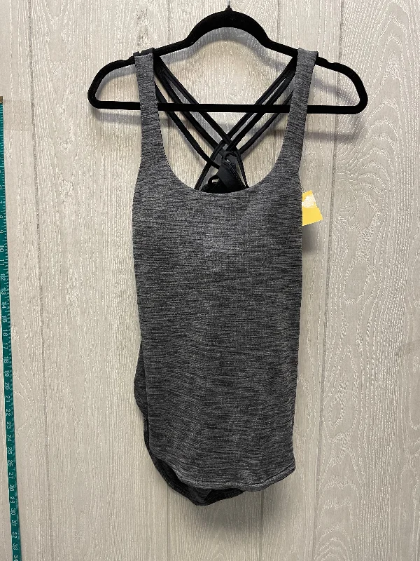 Stylish Yoga Tops with Open Back Design -Athletic Tank Top By Lululemon In Black & Grey, Size: M Stylish Yoga Tops with Open Back Design -Athletic Tank Top By Lululemon In Black & Grey, Size: M