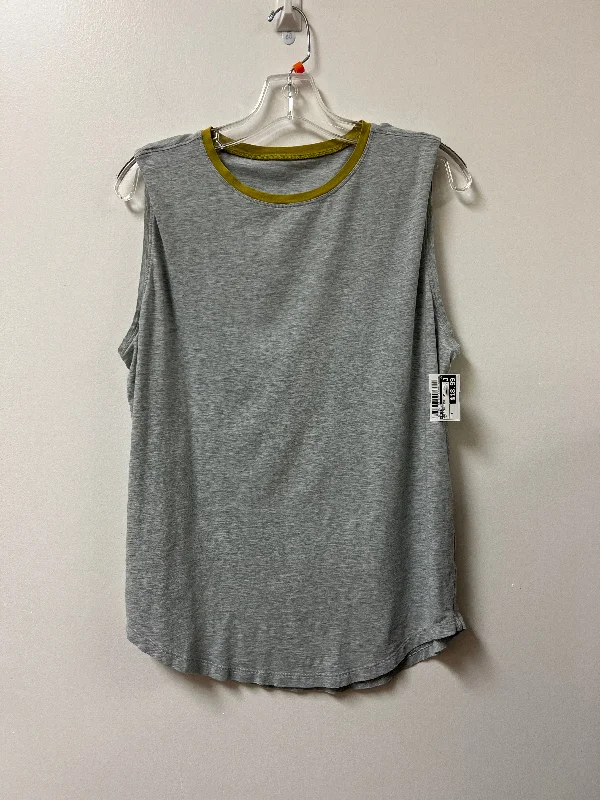 Long Sleeve Yoga Tops for Cold Weather -Athletic Tank Top By Lululemon In Grey, Size: L