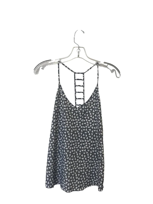 Yoga Tops for Stretching and Poses -Athletic Tank Top By Lululemon In Grey, Size: M