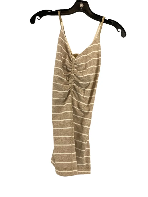 Sleeveless Yoga Tops with Built-In Bra -Athletic Tank Top By Lululemon In Tan, Size: 6
