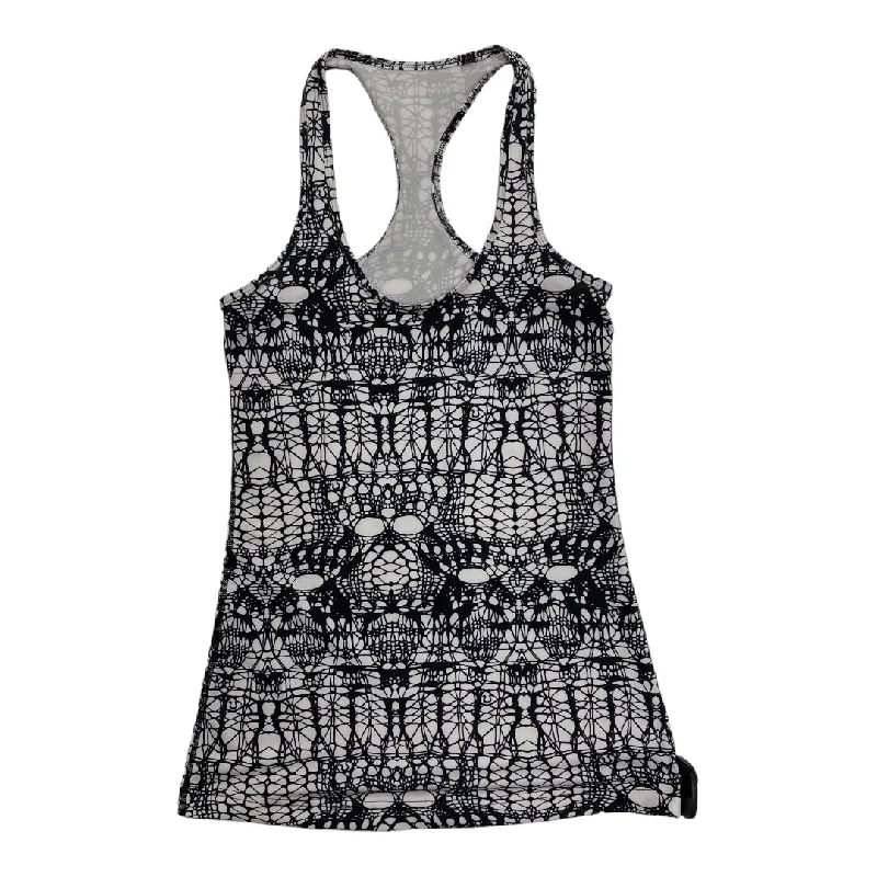 Yoga Tops for Flexibility and Comfort -Athletic Tank Top By Lululemon  Size: 6