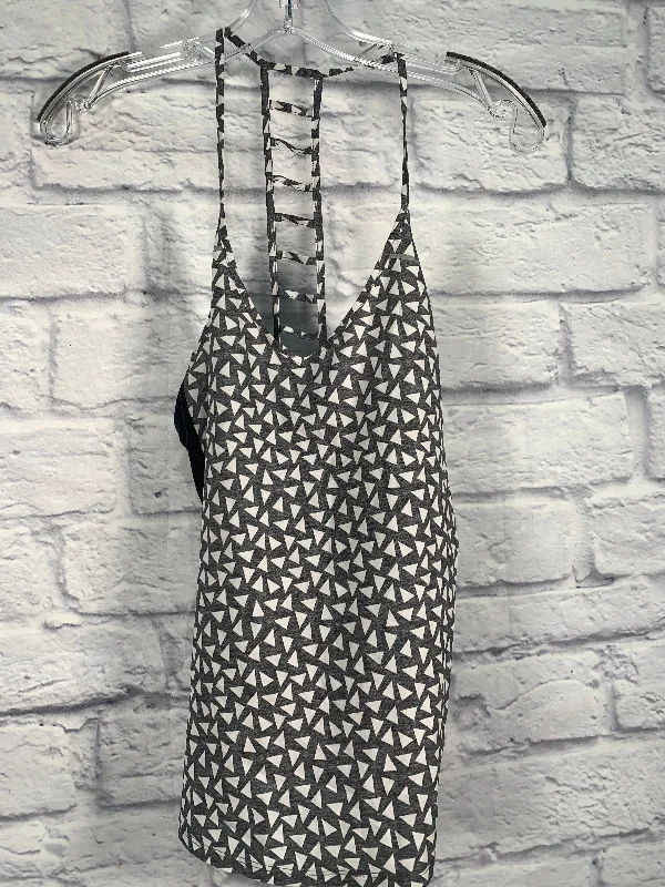Comfortable Yoga Tops for Workouts -Athletic Tank Top By Lululemon  Size: S