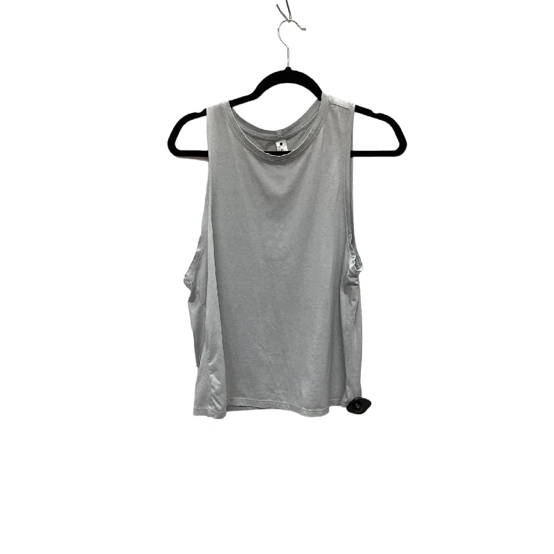 Yoga Tops with Adjustable Straps for Better Fit -Athletic Tank Top By Yogalicious In Grey, Size: M