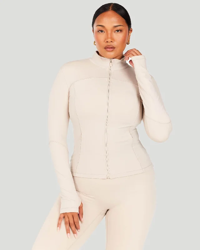 Comfortable Yoga Tops for High-Intensity Workouts -Aura Jacket - Oat Latte