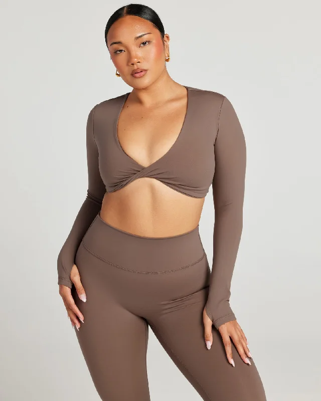 Women's Yoga Tops for Power and Strength -Aura Vantage Long Sleeve - Mushroom