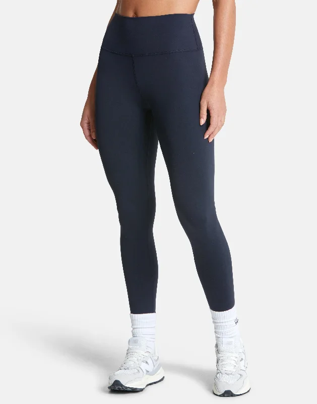Yoga Bar with Cacao for Antioxidants -Aurora Legging in Obsidian