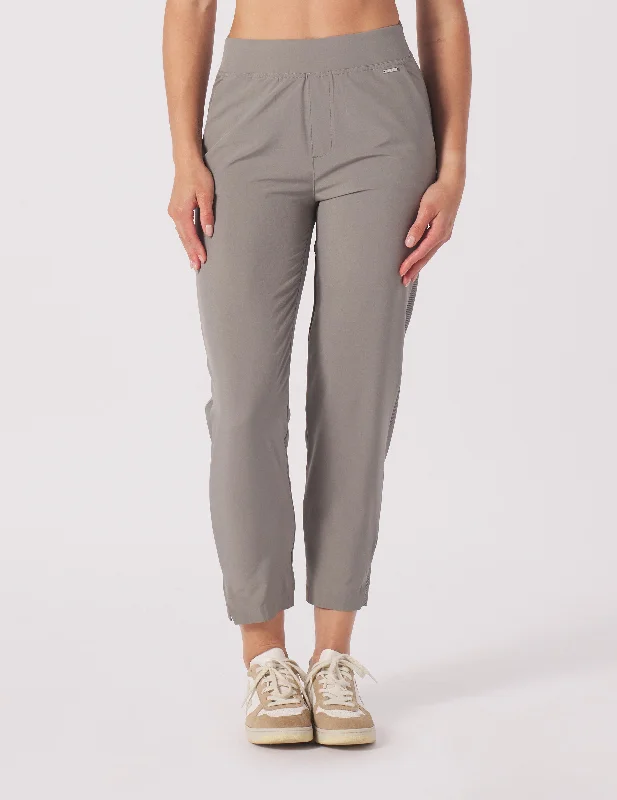 Full-Length Yoga Pants for Women -Balanced Life 7/8 Trouser: Silver Fog