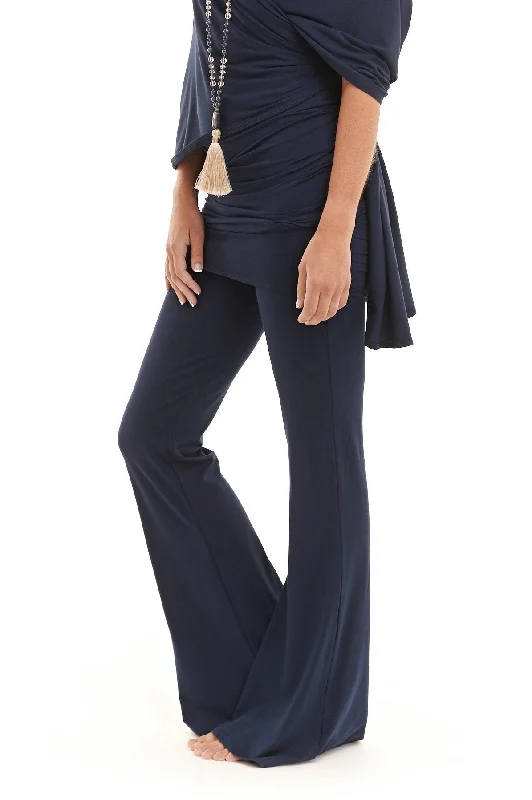 Best Yoga Pants for Stretching -SOUL PANTS NAVY