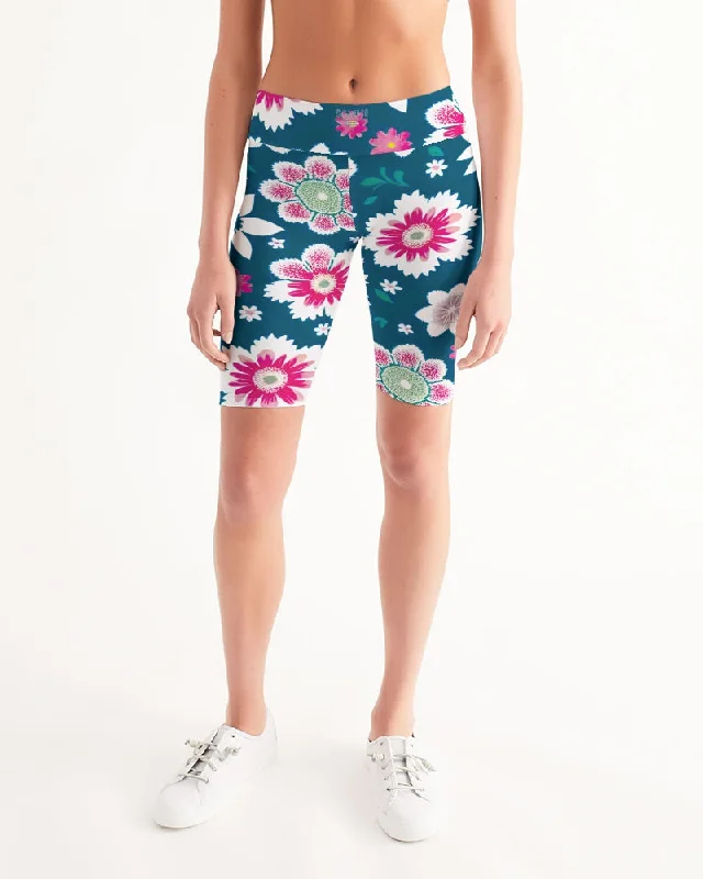 Yoga Shorts for Pilates and Core Strength -Beautiful floral pattern Women's All-Over Print Mid-Rise Bike Shorts Yoga Shorts for Pilates and Core Strength -Beautiful floral pattern Women's All-Over Print Mid-Rise Bike Shorts
