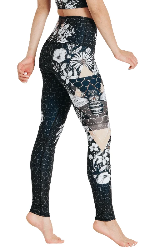 Full Fit Yoga Pants for All Practices -Beeloved Blackout Printed Yoga Legging
