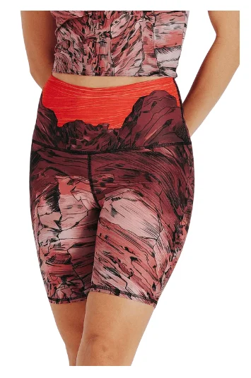 High-Waisted Yoga Shorts for Comfort and Support -Biker Shorts in Red Rocks