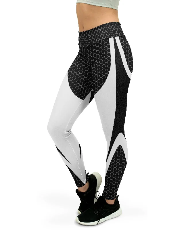 Soft Yoga Pants for Chilling -Black & White Honeycomb Carbon Yoga Pants