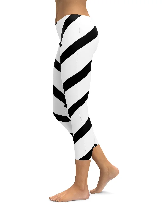 Comfortable Yoga Pants for Daily Use -Black & White Striped Capris