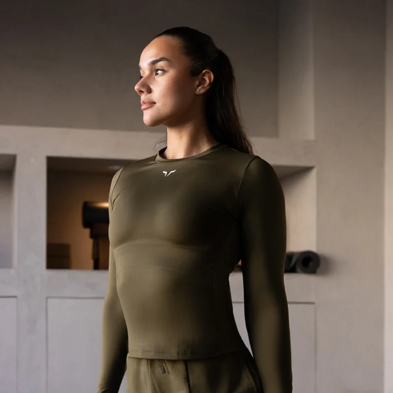 Lightweight Yoga Tops for Warm Weather -Body Fit Top - Dark Olive