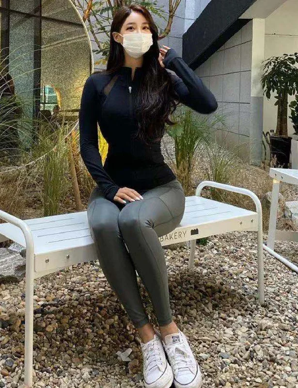 Women's Yoga Pants with Elastic Waistband -Hip Line Side Pockets Yoga Pants shadowcharcoal ins